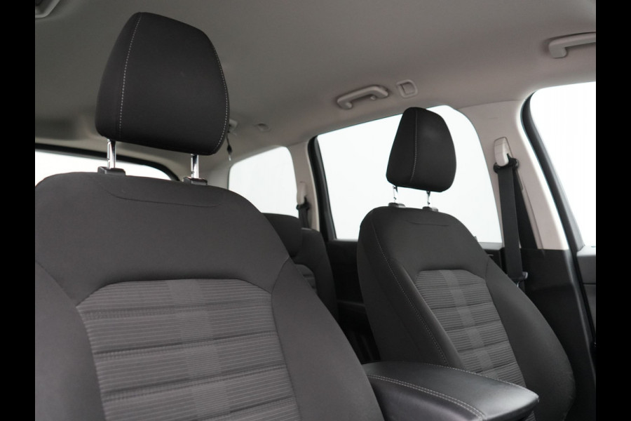 Ford Galaxy 2.0 Titanium Automaat 7 Persoons 241pk | Camera | Apple Carplay | Voorstoelen Verwarmd | Cruise Control | LED Koplampen | Navigatie |