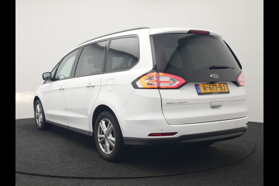 Ford Galaxy 2.0 Titanium Automaat 7 Persoons 241pk | Camera | Apple Carplay | Voorstoelen Verwarmd | Cruise Control | LED Koplampen | Navigatie |
