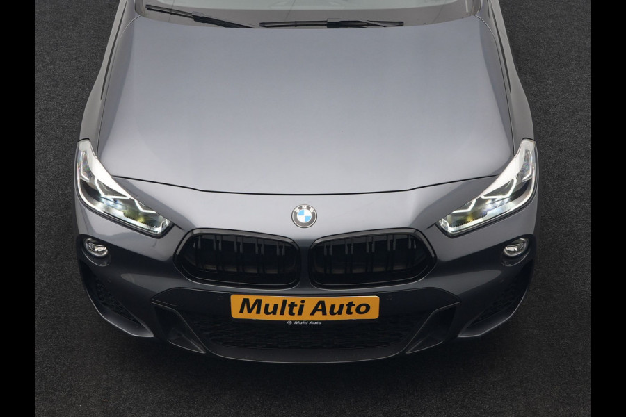 BMW X2 sDrive18i M Sport 140pk Dealer O.H. | Camera | Lederen Sportstoelen Verwarmd | Led Koplampen | Sfeerverlichting | Standkachel | Navigatie | DAB | 19''L.M. |