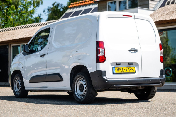 Peugeot Partner 1.2 PureTech Premium Airco I Cruise I Parkeersensoren I Bluetooth I Navigatie I NAP I Benzine