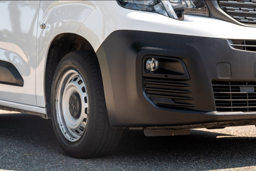 Peugeot Partner 1.2 PureTech Premium Airco I Cruise I Parkeersensoren I Bluetooth I Navigatie I NAP I Benzine