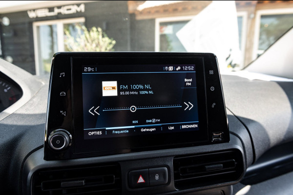 Peugeot Partner 1.2 PureTech Premium Airco I Cruise I Parkeersensoren I Bluetooth I Navigatie I NAP I Benzine