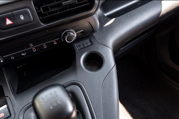 Peugeot Partner 1.2 PureTech Premium Airco I Cruise I Parkeersensoren I Bluetooth I Navigatie I NAP I Benzine