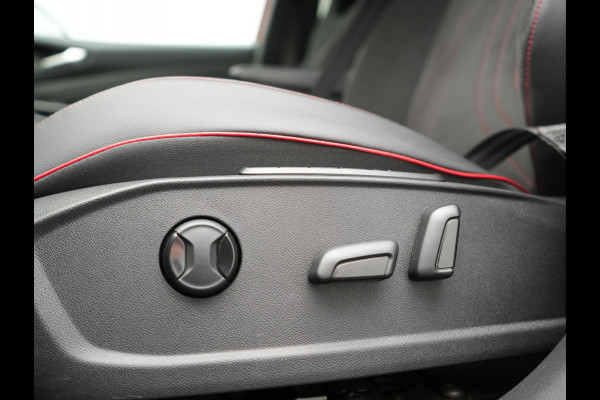 Volkswagen ID.4 GTX 4Motion 77 kWh 299pk Dealer O.H. | Sport Pakket Plus | Adaptive Cruise | Head Up | 360 Camera | Alcantara Sportstoelen Massage & Memory | IQ Light | Sfeerverlichting | Keyless | Blis | Apple Carplay | Stuur Verwarmd | Naviga