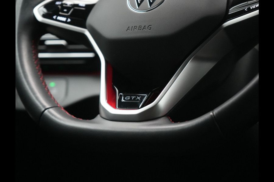 Volkswagen ID.4 GTX 4Motion 77 kWh 299pk Dealer O.H. | Sport Pakket Plus | Adaptive Cruise | Head Up | 360 Camera | Alcantara Sportstoelen Massage & Memory | IQ Light | Sfeerverlichting | Keyless | Blis | Apple Carplay | Stuur Verwarmd | Naviga