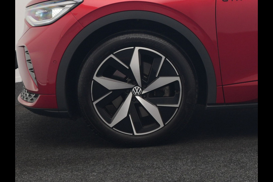Volkswagen ID.4 GTX 4Motion 77 kWh 299pk Dealer O.H. | Sport Pakket Plus | Adaptive Cruise | Head Up | 360 Camera | Alcantara Sportstoelen Massage & Memory | IQ Light | Sfeerverlichting | Keyless | Blis | Apple Carplay | Stuur Verwarmd | Naviga