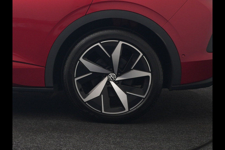 Volkswagen ID.4 GTX 4Motion 77 kWh 299pk Dealer O.H. | Sport Pakket Plus | Adaptive Cruise | Head Up | 360 Camera | Alcantara Sportstoelen Massage & Memory | IQ Light | Sfeerverlichting | Keyless | Blis | Apple Carplay | Stuur Verwarmd | Naviga