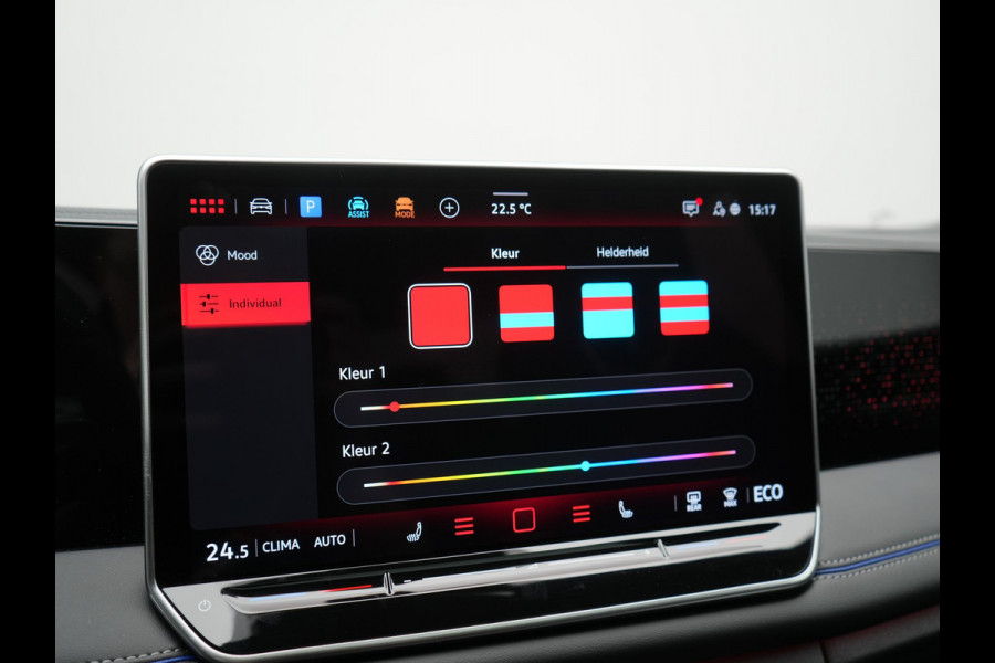 Volkswagen Tiguan 1.5 eHybrid R-Line Edition PHEV 204pk Dealer O.H. | Panodak | Adaptive Cruise | Head Up | 360 Camera | IQ Light | Sportstoelen Massage & Memory | Sfeerverlichting | Keyless | Blis | Apple Carplay | Navigatie | DAB | Plug In Hybrid |