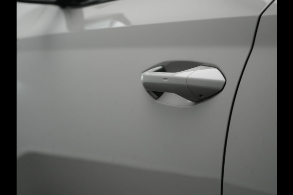 Škoda Octavia Combi 1.4 TSI iV RS PHEV 245pk Dealer O.H. | Panodak | Adaptive Cruise | Camera | Sportstoelen Verwarmd | Sfeerverlichting | Apple Carplay | Crystal LED | Keyless | Navigatie | DAB | Virtual Cockpit | 19"L.M | Plug In Hybrid |