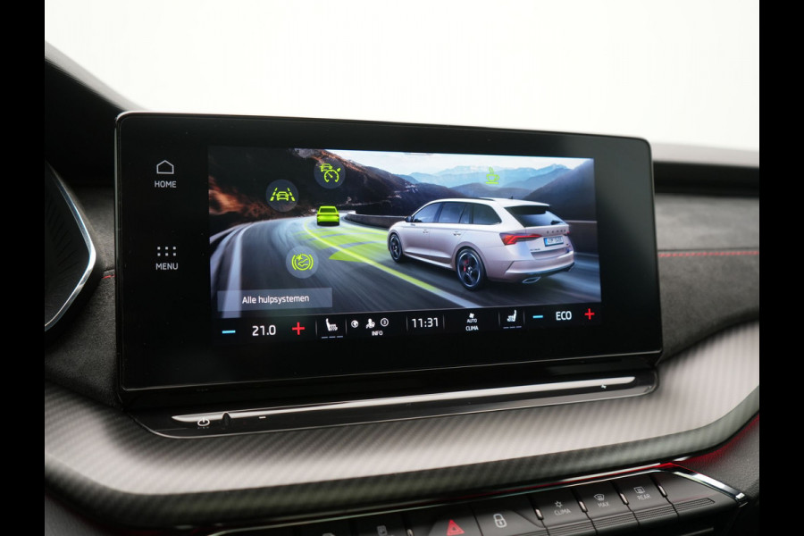 Škoda Octavia Combi 1.4 TSI iV RS PHEV 245pk Dealer O.H. | Panodak | Adaptive Cruise | Camera | Sportstoelen Verwarmd | Sfeerverlichting | Apple Carplay | Crystal LED | Keyless | Navigatie | DAB | Virtual Cockpit | 19"L.M | Plug In Hybrid |
