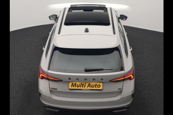 Škoda Octavia Combi 1.4 TSI iV RS PHEV 245pk Dealer O.H. | Panodak | Adaptive Cruise | Camera | Sportstoelen Verwarmd | Sfeerverlichting | Apple Carplay | Crystal LED | Keyless | Navigatie | DAB | Virtual Cockpit | 19"L.M | Plug In Hybrid |