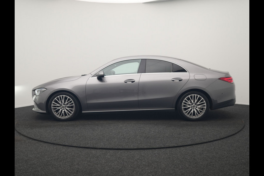 Mercedes-Benz CLA-Klasse **NIEUW MODEL** 200 Advantage 164pk | Trekhaak | Camera | Widescreen Navi | Park Assist | Apple Carplay | Cruise Control | Lane Assist | DAB | 18"L.M " |