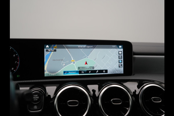 Mercedes-Benz CLA-Klasse **NIEUW MODEL** 200 Advantage 164pk | Trekhaak | Camera | Widescreen Navi | Park Assist | Apple Carplay | Cruise Control | Lane Assist | DAB | 18"L.M " |