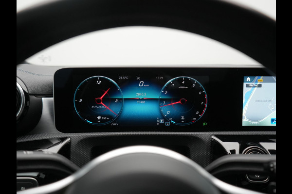 Mercedes-Benz CLA-Klasse **NIEUW MODEL** 200 Advantage 164pk | Trekhaak | Camera | Widescreen Navi | Park Assist | Apple Carplay | Cruise Control | Lane Assist | DAB | 18"L.M " |