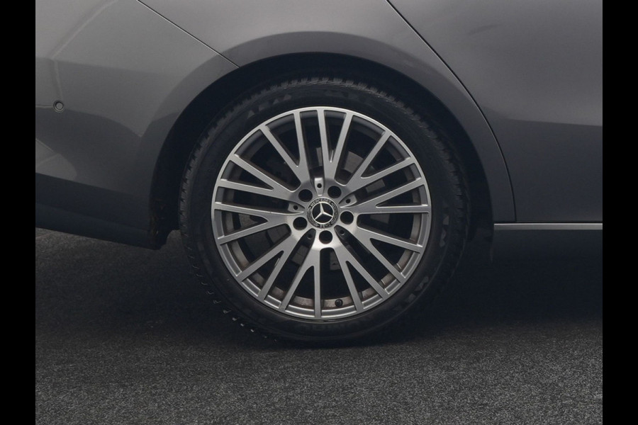 Mercedes-Benz CLA-Klasse **NIEUW MODEL** 200 Advantage 164pk | Trekhaak | Camera | Widescreen Navi | Park Assist | Apple Carplay | Cruise Control | Lane Assist | DAB | 18"L.M " |