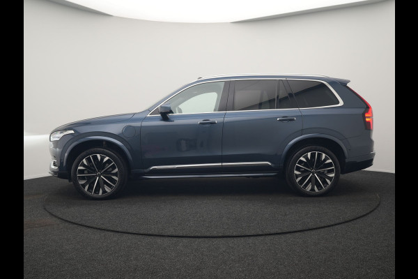 Volvo XC90 T8 AWD Ultimate Bright 7 Persoons LONG RANGE PHEV 455pk Dealer O.H. | Trekhaak Af Fabriek | Panodak | Head Up | Adaptive Cruise | 360 Camera | Bowers & Wilkins | Lederen Sportstoelen Massage & Memory & Ventilatie | Google Assistent | Stoelen & Stuur Verwarmd  | Keyless | Blis | Plug In Hybrid |