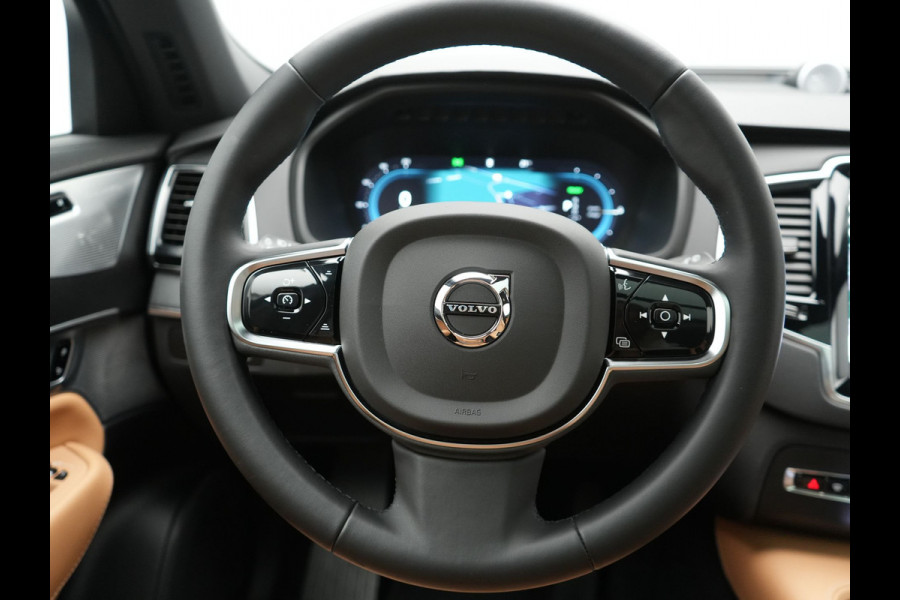 Volvo XC90 T8 AWD Ultimate Bright 7 Persoons LONG RANGE PHEV 455pk Dealer O.H. | Trekhaak Af Fabriek | Panodak | Head Up | Adaptive Cruise | 360 Camera | Bowers & Wilkins | Lederen Sportstoelen Massage & Memory & Ventilatie | Google Assistent | Stoelen & Stuur Verwarmd  | Keyless | Blis | Plug In Hybrid |