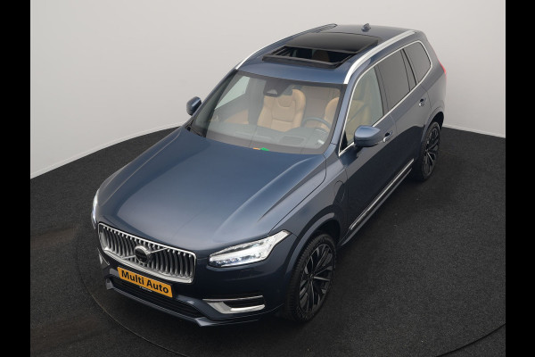 Volvo XC90 T8 AWD Ultimate Bright 7 Persoons LONG RANGE PHEV 455pk Dealer O.H. | Trekhaak Af Fabriek | Panodak | Head Up | Adaptive Cruise | 360 Camera | Bowers & Wilkins | Lederen Sportstoelen Massage & Memory & Ventilatie | Google Assistent | Stoelen & Stuur Verwarmd  | Keyless | Blis | Plug In Hybrid |