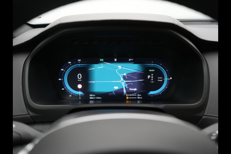 Volvo XC90 T8 AWD Ultimate Bright 7 Persoons LONG RANGE PHEV 455pk Dealer O.H. | Trekhaak Af Fabriek | Panodak | Head Up | Adaptive Cruise | 360 Camera | Bowers & Wilkins | Lederen Sportstoelen Massage & Memory & Ventilatie | Google Assistent | Stoelen & Stuur Verwarmd  | Keyless | Blis | Plug In Hybrid |