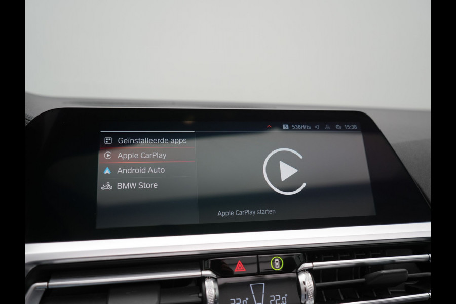 BMW 4 Serie Cabrio 430i M Sport 245pk Dealer O.H. | Adaptief Onderstel | Nekverwarming | Camera | Lederen Sportstoelen Memory & Verwarmd | Hifi Audio | Sfeerverlichting | Stuur Verwarmd | 19"L.M | Blis | Apple Carplay | Navigatie | DAB |