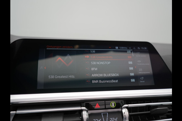BMW 4 Serie Cabrio 430i M Sport 245pk Dealer O.H. | Adaptief Onderstel | Nekverwarming | Camera | Lederen Sportstoelen Memory & Verwarmd | Hifi Audio | Sfeerverlichting | Stuur Verwarmd | 19"L.M | Blis | Apple Carplay | Navigatie | DAB |