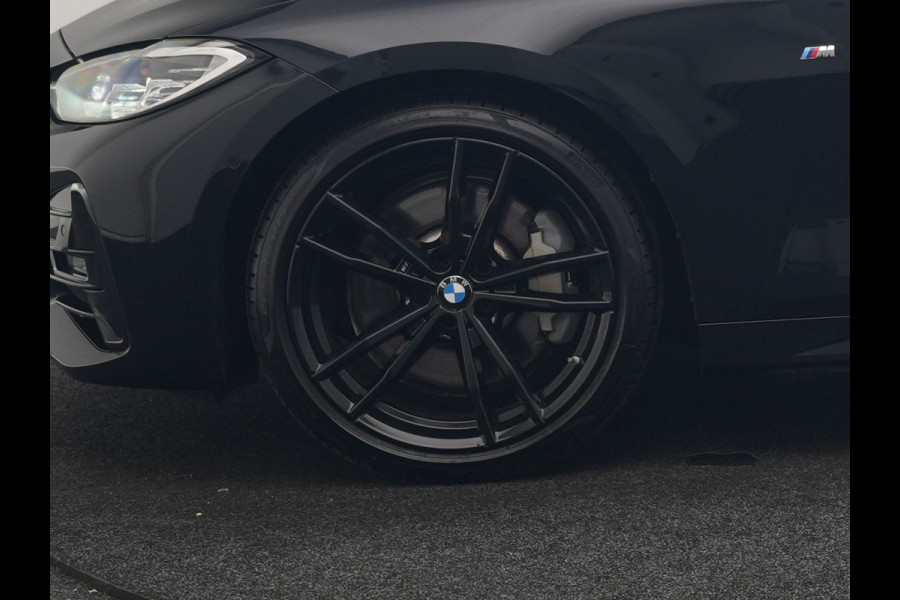 BMW 4 Serie Cabrio 430i M Sport 245pk Dealer O.H. | Adaptief Onderstel | Nekverwarming | Camera | Lederen Sportstoelen Memory & Verwarmd | Hifi Audio | Sfeerverlichting | Stuur Verwarmd | 19"L.M | Blis | Apple Carplay | Navigatie | DAB |