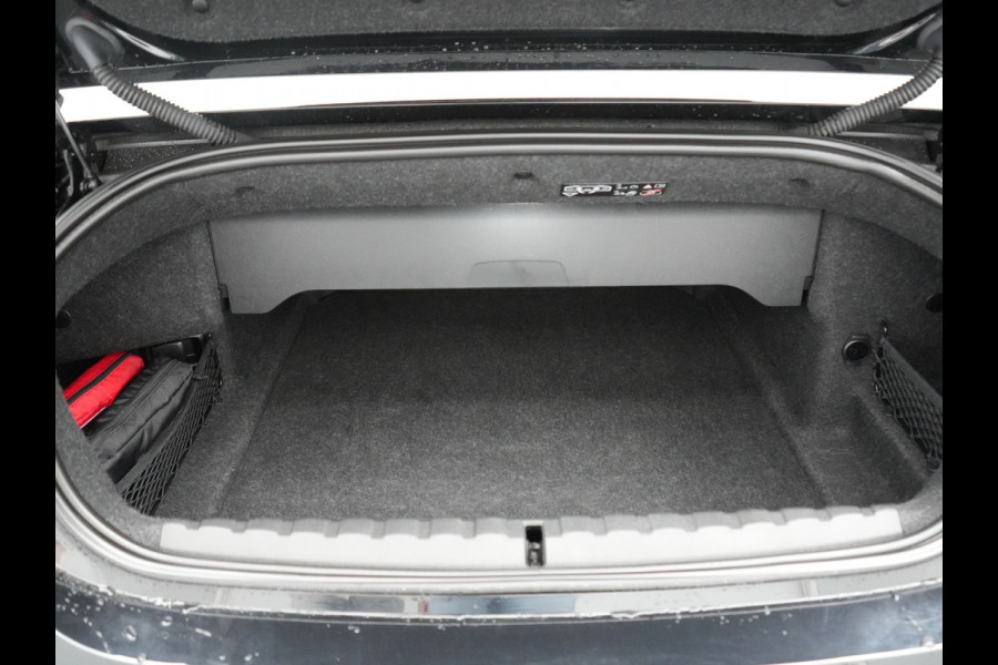 BMW 4 Serie Cabrio 430i M Sport 245pk Dealer O.H. | Adaptief Onderstel | Nekverwarming | Camera | Lederen Sportstoelen Memory & Verwarmd | Hifi Audio | Sfeerverlichting | Stuur Verwarmd | 19"L.M | Blis | Apple Carplay | Navigatie | DAB |