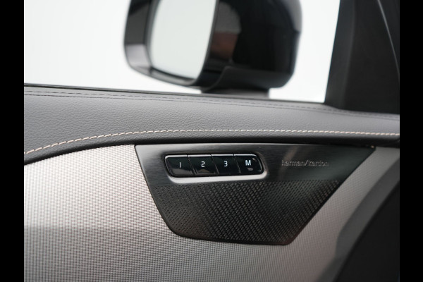 Volvo XC90 T8 Recharge AWD R-Design 7 Persoons Long Range PHEV 456pk Dealer O.H | Luchtvering | Trekhaak Af Fabriek | Panodak | 360 Camera | Adaptive Cruise | Harman  / Kardon | Alcantara Sportstoelen Memory & Verwarmd | Keyless | Pilot Assist | Apple Carplay | Stuur Verwarmd | BLIS | Adaptive LED | Navigatie | Virtual | DAB | 22"L.M | Plug In Hybrid |