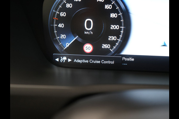 Volvo XC90 T8 Recharge AWD R-Design 7 Persoons Long Range PHEV 456pk Dealer O.H | Luchtvering | Trekhaak Af Fabriek | Panodak | 360 Camera | Adaptive Cruise | Harman  / Kardon | Alcantara Sportstoelen Memory & Verwarmd | Keyless | Pilot Assist | Apple Carplay | Stuur Verwarmd | BLIS | Adaptive LED | Navigatie | Virtual | DAB | 22"L.M | Plug In Hybrid |