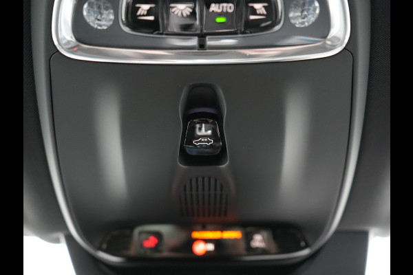 Volvo XC90 T8 Recharge AWD R-Design 7 Persoons Long Range PHEV 456pk Dealer O.H | Luchtvering | Trekhaak Af Fabriek | Panodak | 360 Camera | Adaptive Cruise | Harman  / Kardon | Alcantara Sportstoelen Memory & Verwarmd | Keyless | Pilot Assist | Apple Carplay | Stuur Verwarmd | BLIS | Adaptive LED | Navigatie | Virtual | DAB | 22"L.M | Plug In Hybrid |