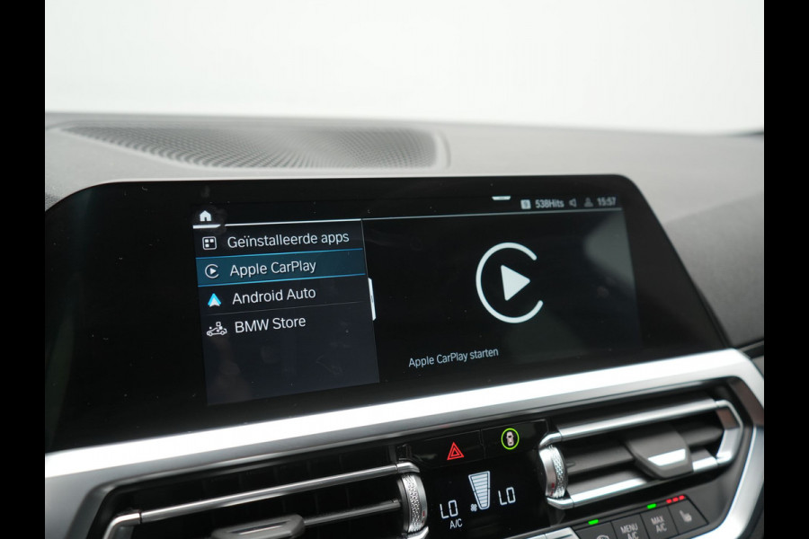 BMW 3 Serie Touring 330e Sportline PHEV 293pk Dealer O.H. | Dravitgrau | Trekhaak Af Fabriek | Adaptive Cruise | Laser LED | Head Up | Adaptief Onderstel | Camera | Sportstoelen Verwarmd | Sfeerverlichting | Keyless | Blis | Apple Carplay | 19"L.M | Plug In Hybrid |