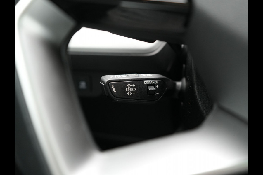 Audi Q4 Sportback e-tron 40 Advanced edition 82 kWh 204pk Dealer O.H. | Panodak | Adaptive Cruise | Camera | Keyless | Apple Carplay | Stoelverwarming | Navigatie | DAB | Virtual Cockpit | 19"L.M |