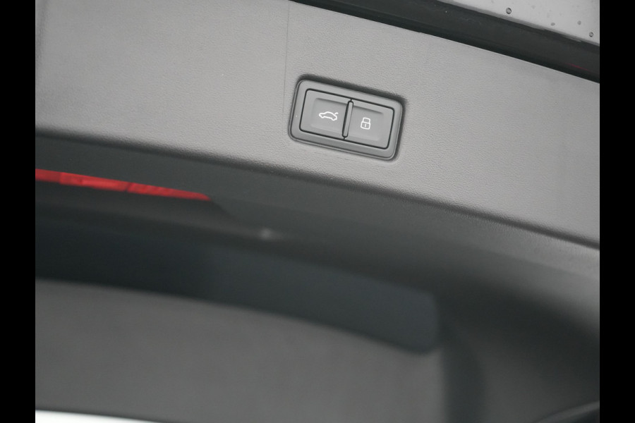 Audi Q4 Sportback e-tron 40 Advanced edition 82 kWh 204pk Dealer O.H. | Panodak | Adaptive Cruise | Camera | Keyless | Apple Carplay | Stoelverwarming | Navigatie | DAB | Virtual Cockpit | 19"L.M |