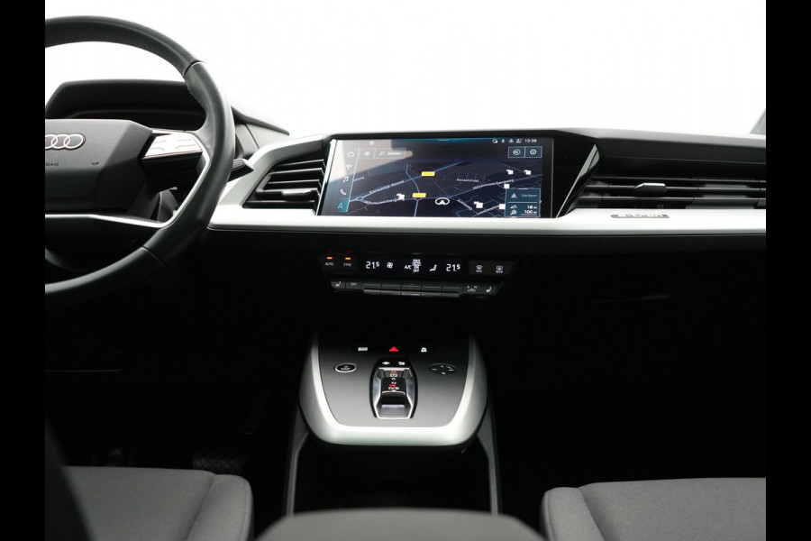 Audi Q4 Sportback e-tron 40 Advanced edition 82 kWh 204pk Dealer O.H. | Panodak | Adaptive Cruise | Camera | Keyless | Apple Carplay | Stoelverwarming | Navigatie | DAB | Virtual Cockpit | 19"L.M |