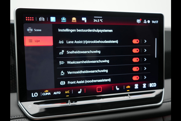 Volkswagen Tiguan 1.5 eHybrid Life PHEV 204pk | Trekhaak Af Fabriek | Adaptive Cruise | Camera | Sportstoelen Verwarmd | BLIS | Sfeerverlichting | Stuurverwarming | Apple Carplay | IQ Drive | Navigatie | Virtual | DAB | 18"L.M | Plug In Hybrid |