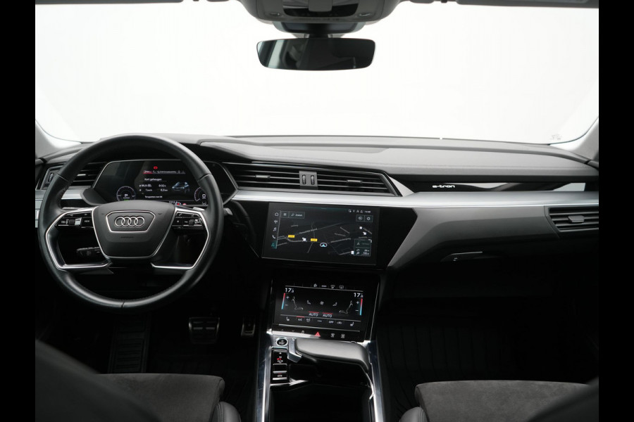 Audi e-tron Sportback 50 Quattro S Line 71 kWh 313pk Dealer O.H. | Luchtvering | Adaptive Cruise | Nachtzicht | Head Up | Camera | Alcantara Sportstoelen Verwarmd | Keyless | 20"L.M | Navigatie | DAB | Virtual Cockpit |