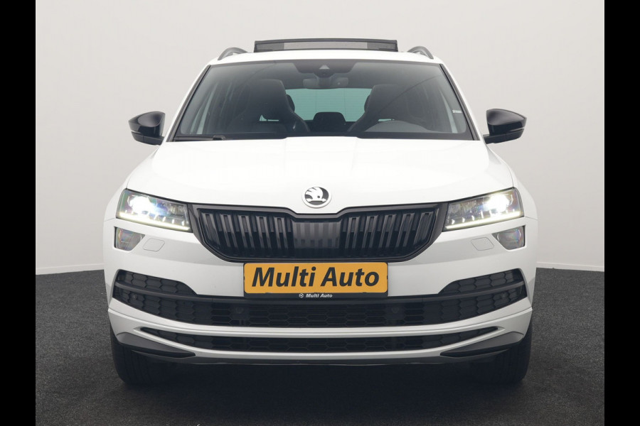 Škoda Karoq 1.5 TSI ACT Sportline DSG 150pk Dealer O.H | Panodak | Adaptive Cruise | Camera | RS Sportstoelen Verwarmd | Blis | Keyless | Apple Carplay | Black Optic | Virtual | Navigatie | DAB | 18"L.M |