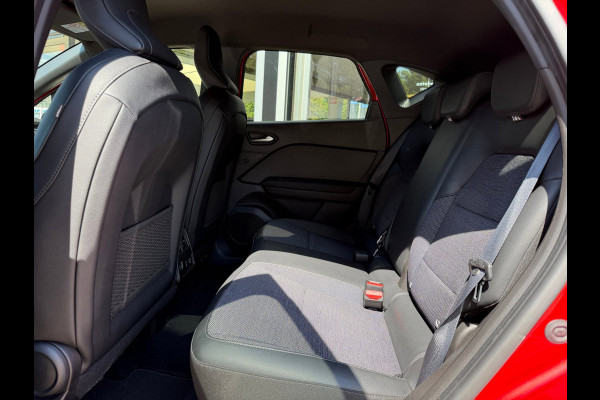 Renault Captur TCe 140 EDC Mild Hybrid Rive Gauche Groot navi / Clima / Dealer onderhouden