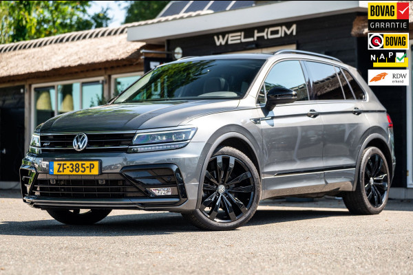 Volkswagen Tiguan 1.5 TSI ACT Highline Business R Panoramadak I Trekhaak I NL Auto I NAP I Dynaudio I Adaptive Cruise I PDC