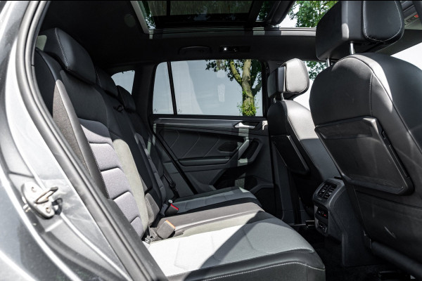 Volkswagen Tiguan 1.5 TSI ACT Highline Business R Panoramadak I Trekhaak I NL Auto I NAP I Dynaudio I Adaptive Cruise I PDC