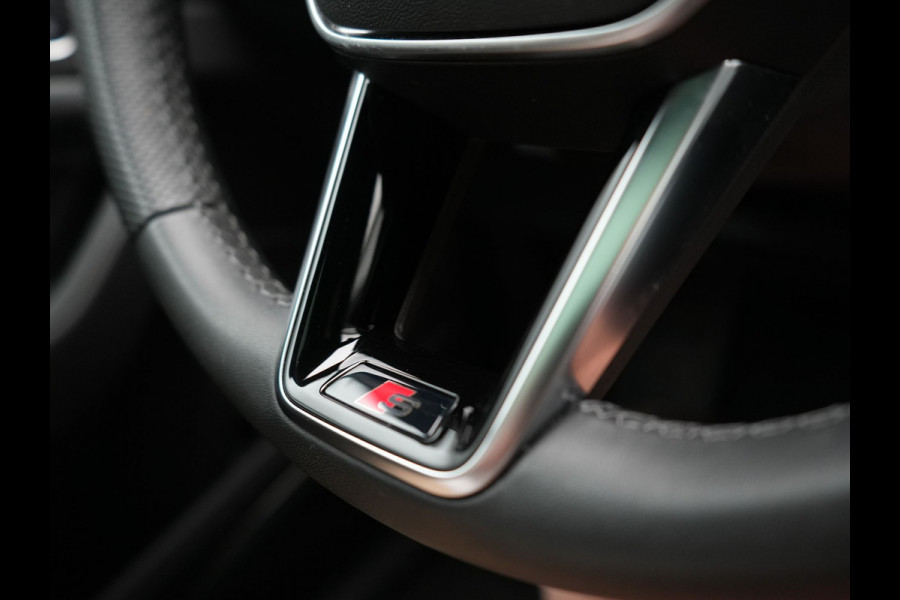 Audi Q8 Sportback e-tron 55 Quattro S edition 114 kWh 408pk Dealer O.H | Luchtvering | Panodak | Black Optic | Adaptive Cruise | 360 Camera | B&O Soundsystem | 21"L.M | Alcantara Sportstoelen Memory | Apple Carplay | Matrix LED |