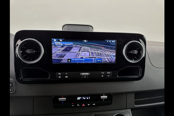 Mercedes-Benz Sprinter 319 1.9 CDI L2H2 Pro Trekhaak Navigatie Parkeerpakket Stoelverwarming Led high performance