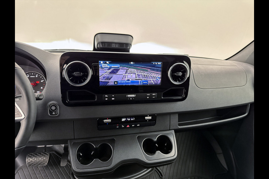 Mercedes-Benz Sprinter 319 1.9 CDI L2H2 Pro Trekhaak Navigatie Parkeerpakket Stoelverwarming Led high performance