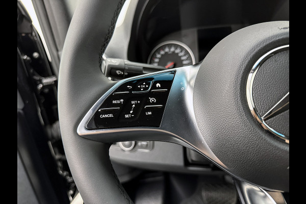 Mercedes-Benz Sprinter 319 1.9 CDI L2H2 Pro Trekhaak Navigatie Parkeerpakket Stoelverwarming Led high performance