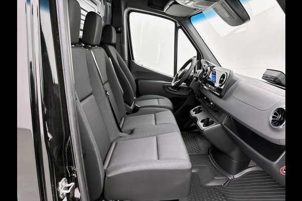 Mercedes-Benz Sprinter 319 1.9 CDI L2H2 Pro Trekhaak Navigatie Parkeerpakket Stoelverwarming Led high performance