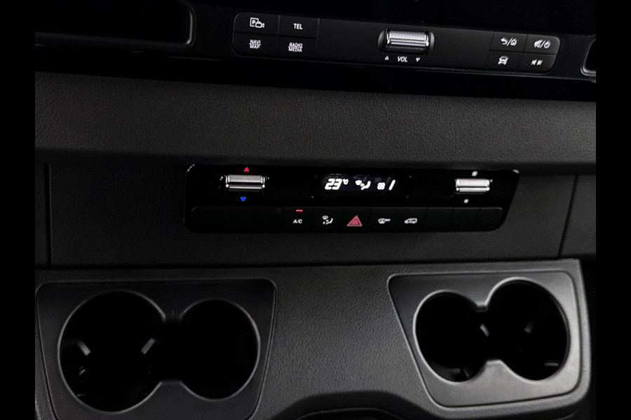 Mercedes-Benz Sprinter 319 1.9 CDI L2H2 Pro Trekhaak Navigatie Parkeerpakket Stoelverwarming Led high performance
