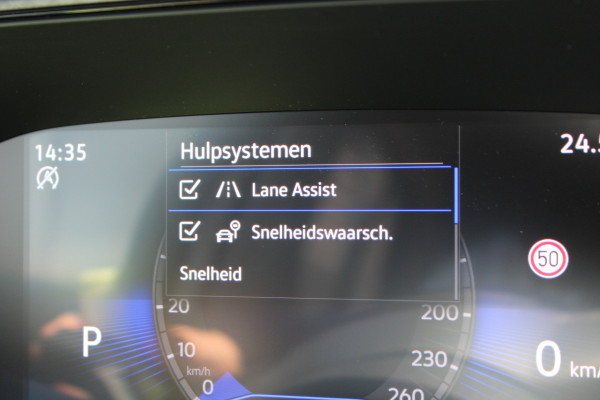 Volkswagen T-Cross 1.0 TSI Life Edition | Automaat | Parkeersensoren | Adaptieve Cruise Control