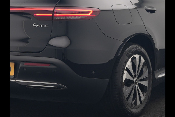 Mercedes-Benz EQC 400 4MATIC 85 kWh 408pk Dealer O.H | Panodak | Adaptive Cruise | 360 Camera | Lederen Sportstoelen Massage & Verwarmd | Multibeam LED | MBUX Widescreen Navi | Keyless | Sfeerverlichting | BLIS | Apple Carplay | Virtual | DAB | 19"L.M |