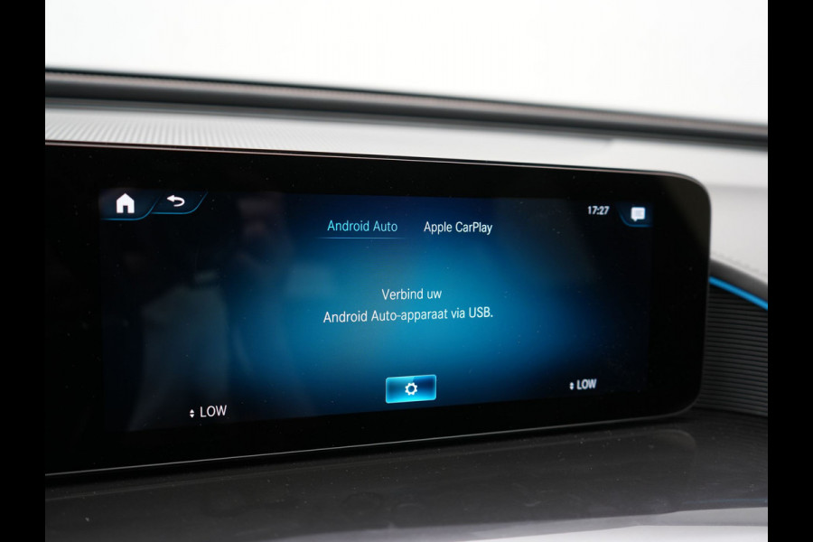 Mercedes-Benz EQC 400 4MATIC 85 kWh 408pk Dealer O.H | Panodak | Adaptive Cruise | 360 Camera | Lederen Sportstoelen Massage & Verwarmd | Multibeam LED | MBUX Widescreen Navi | Keyless | Sfeerverlichting | BLIS | Apple Carplay | Virtual | DAB | 19"L.M |