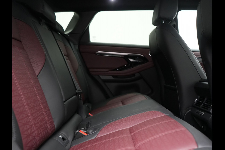 Land Rover Range Rover Evoque 1.5 P300e AWD R-Dynamic SE PHEV 309pk | Trekhaak Afn. | Adaptive Cruise | Head Up | 360 Camera | Meridian Audio | Lederen Sportstoelen Memory & Verwarmd | Keyless | Blis | Stuur Verwarmd | Apple Carplay | 20"L.M | Plug In Hybrid